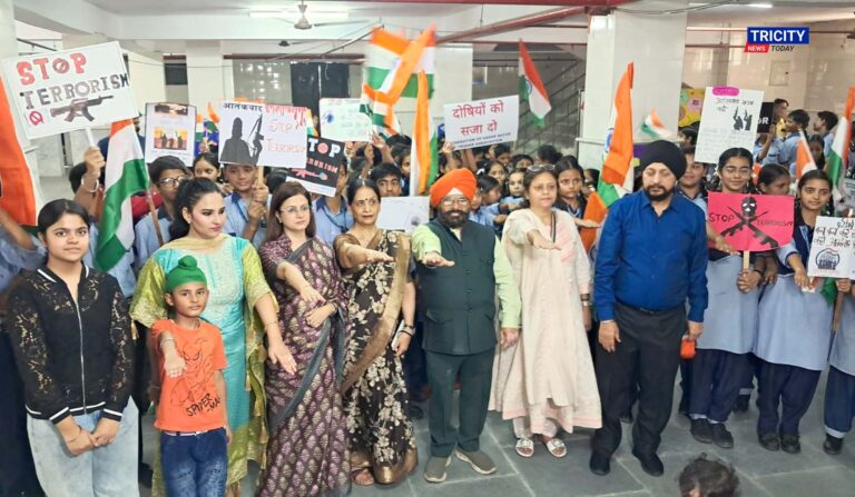 बच्चों को आंतकवाद के खिलाफ जागरूक करने की जरूरत पम्मा